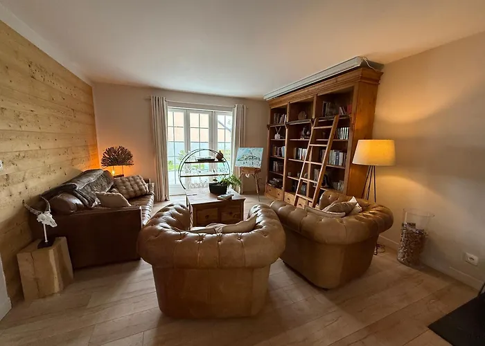 Capsule Champetre Piscine Billard *