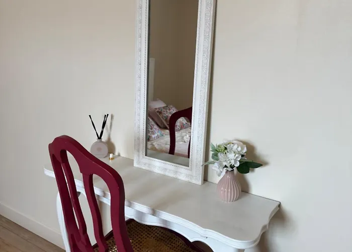 Capsule Champetre Piscine Billard Ferriere-la-Grande