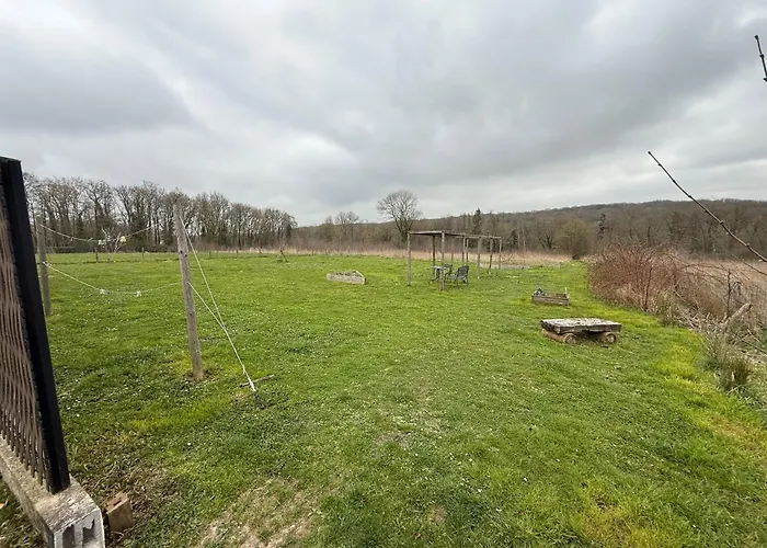 Capsule Champetre Piscine Billard Ferriere-la-Grande