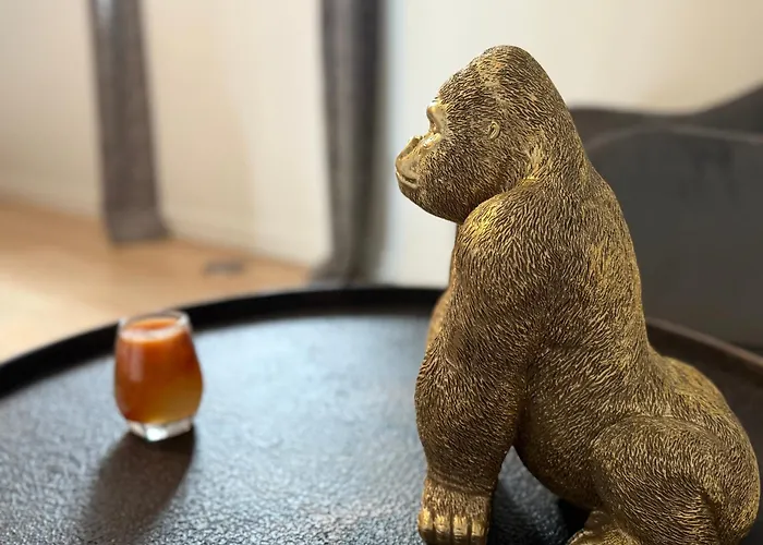 Capsule Champetre Piscine Billard Villa *