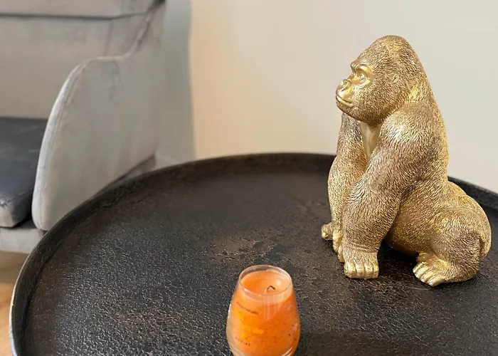 Villa Capsule Champetre Piscine Billard *