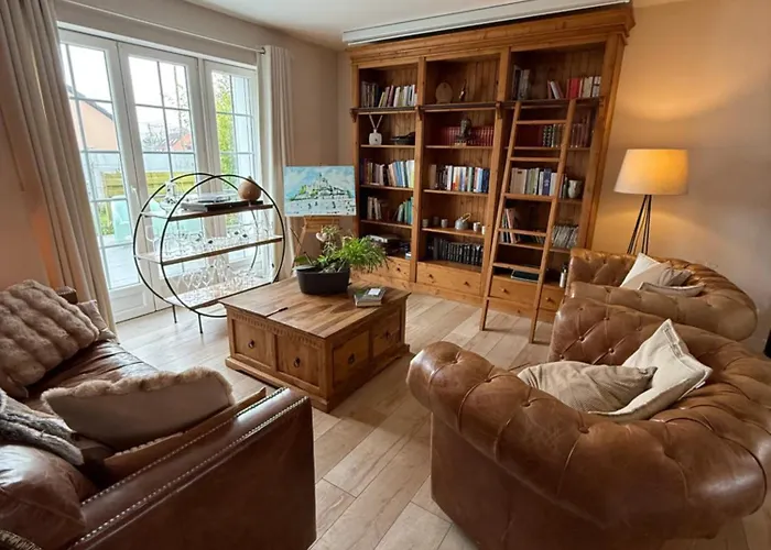 Capsule Champetre Piscine Billard Villa *