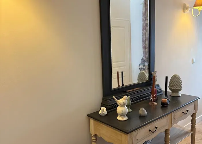 Capsule Champetre Piscine Billard